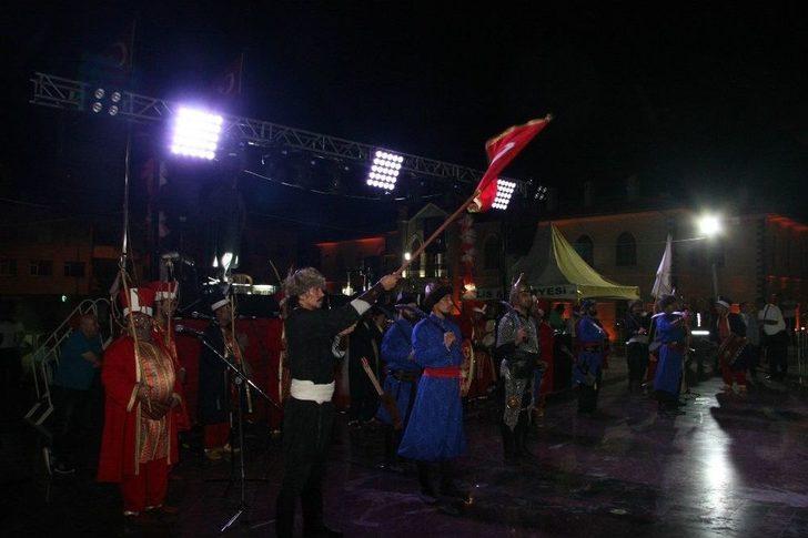 Mercidabık Zaferi İle Fırat Kalkanı Harekatı’nın Yıldönümünde Fener Alayı G4