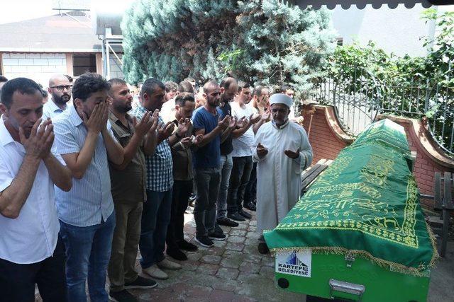 Pompalı Tüfekle Öldürülen Enişte Ve Yeğen Defnedildi