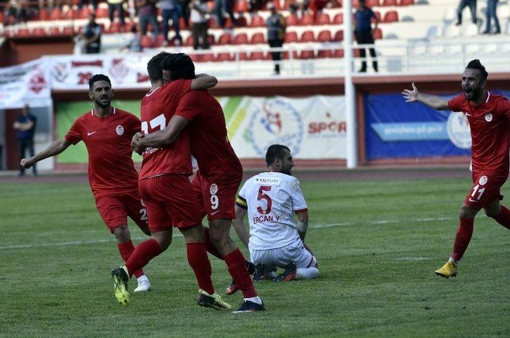 Tff 2. Lig: Gümüşhanespor: 1 - Samsunspor: 1 G4