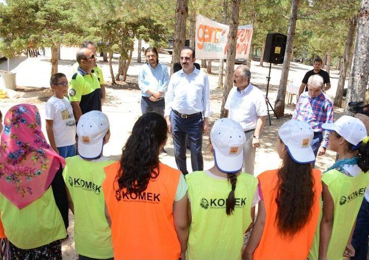 Başkan Altay, Yaz Kampındaki Öğrencilerle Buluştu G3