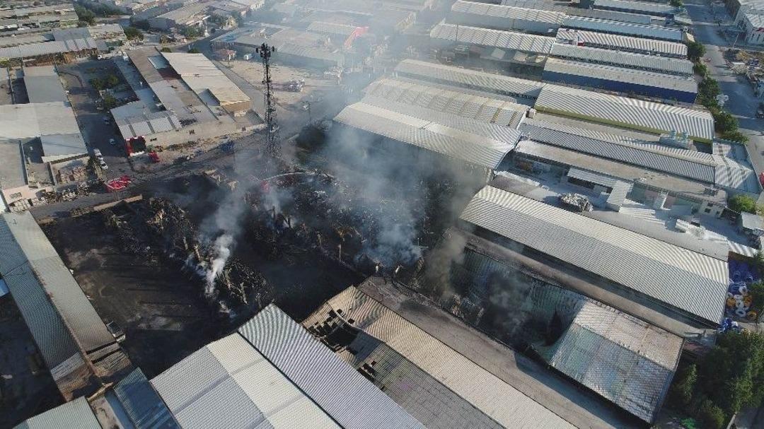 B&uuml;y&uuml;k Yangının Zararı Havadan G&ouml;r&uuml;nt&uuml;lendi