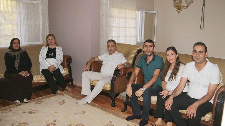 Vali Toprak, Şehit Ailelerine Bayram Ziyaretinde Bulundu