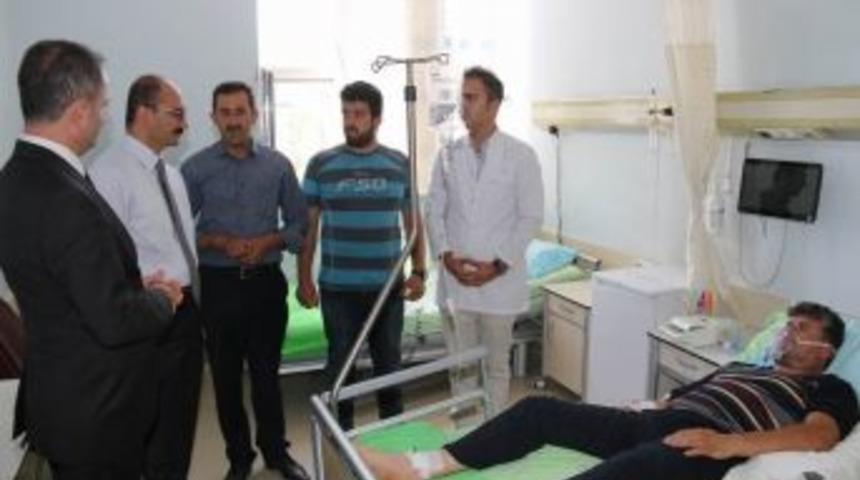 Vali Vekili Abacı&rsquo;dan Yaralı Korucuya Ziyaret