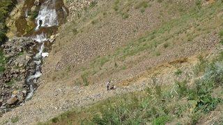 Kars’ta Şelaleden Düşen Genç Yaralandı