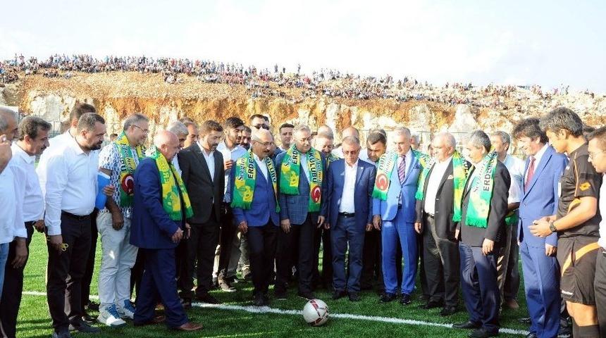 Ak Parti Genel Başkan Yardımcısı Elvan: "t&uuml;rkiye&rsquo;nin Ucuz Tehditlerle Yıldırılamayacağını B&uuml;t&uuml;n D&uuml;nya G&ouml;rd&uuml;"