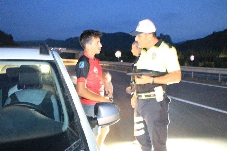 Uykusu Gelen Sürücülere Ücretsiz Mola İmkanı G4