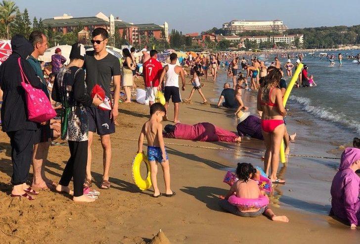 Otellerde Yer Kalmayınca Sahile Yerleştiler G1