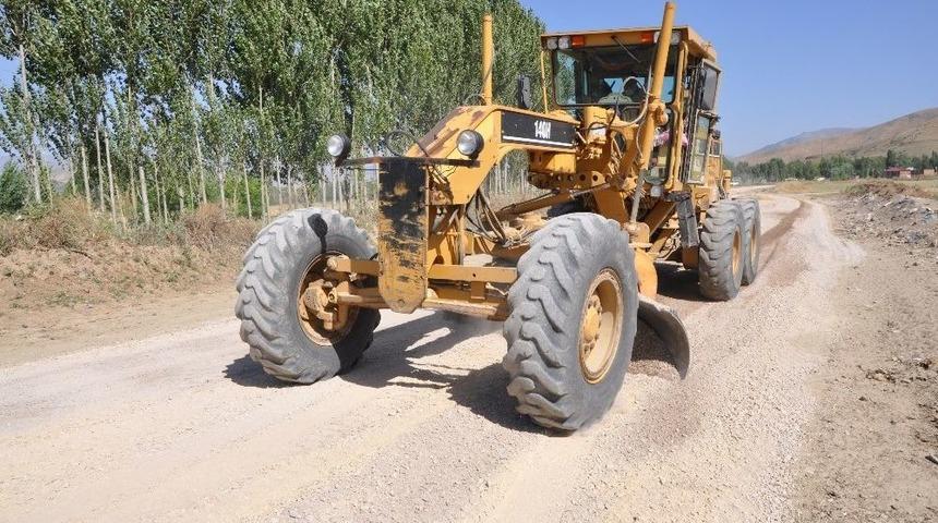 Günkırı Beldesinde Yol Çalışması