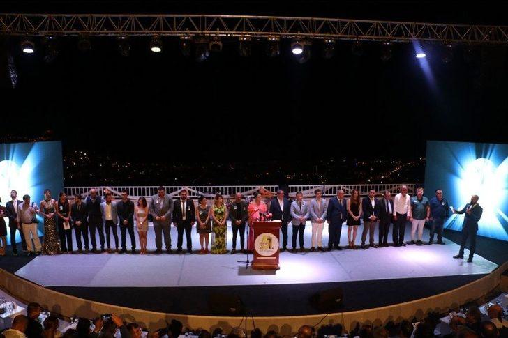 Bakan Çavuşoğlu: "mali Saldırının Arkasında Sadece Abd Var Dersek Aldanırız. Bazı Ülkelerin Olduğunu Biliyoruz, Kardeş Müslüman Ülkeler De Var” G1