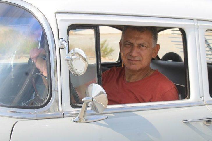 Ayvalık’ta Klasik Otomobiller Görücüye Çıktı G4