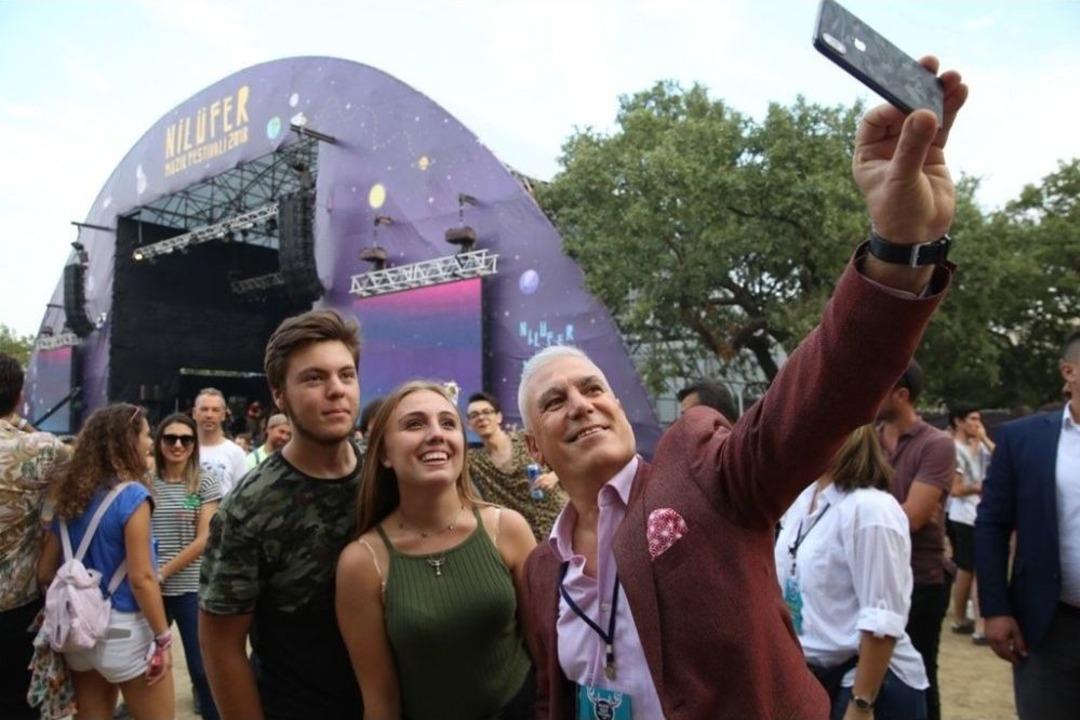 Nil&uuml;fer M&uuml;zik Festivali T&uuml;m Hızıyla Devam Ediyor