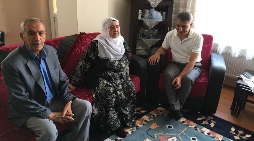 Kaymakam &Ouml;zkan&rsquo;dan Şehit Ve Gazi Yakınlarına Bayram Ziyareti