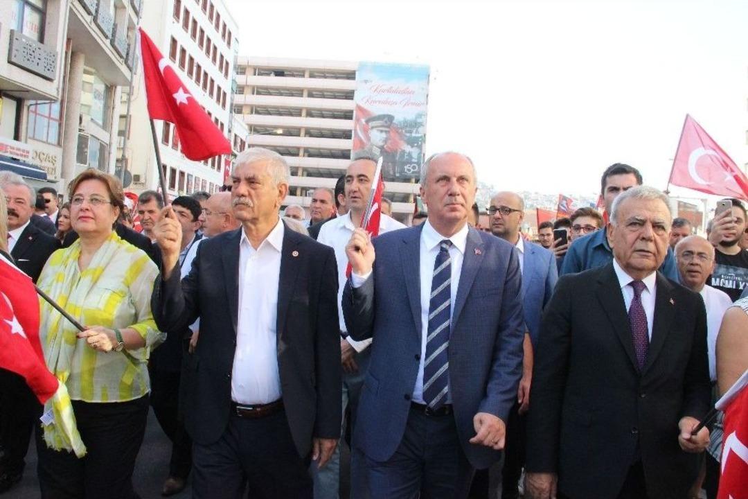 İzmir&rsquo;in Gurur G&uuml;n&uuml;