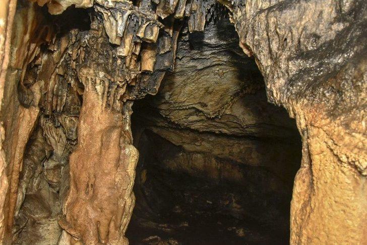 Efsaneleriyle Ünlü 40 Odalı Arılı Mağarası Turizme Açılmayı Bekliyor G5