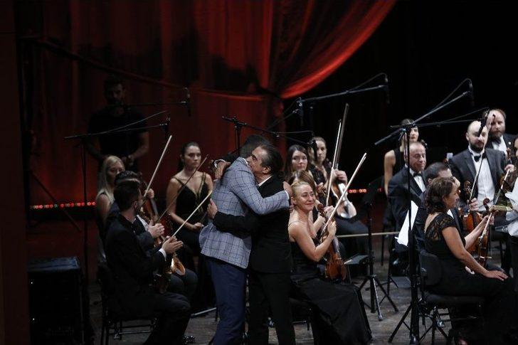 Fahir Atakoğlu Film Müzikleriyle Beğeni Topladı G1