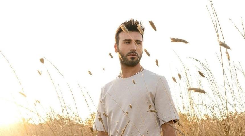 Emre Kaya Bu Yaz Konserden Konsere Koşuyor