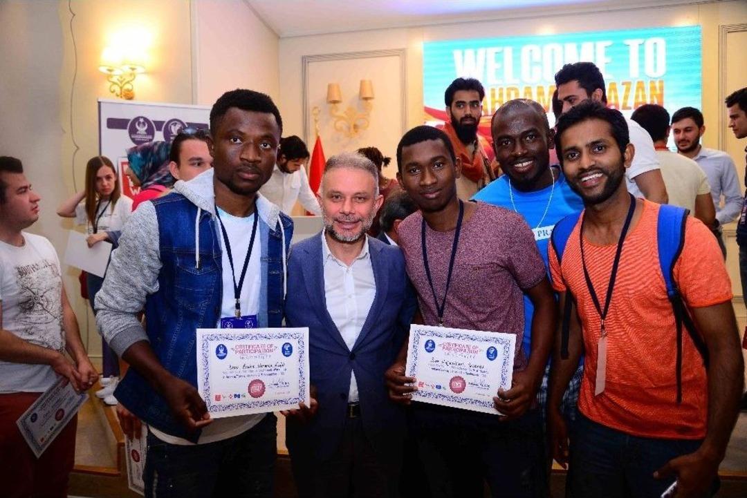 Kahramankazan&rsquo;dan D&uuml;nyaya Barış Mesajları