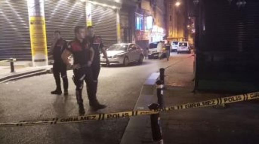 Fatih’te Silahlı Kavga: 1 Ölü 1 Yaralı