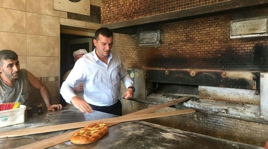 Mhp İl Teşkilatından Aydın’da “askıda Ekmek“ Uygulaması