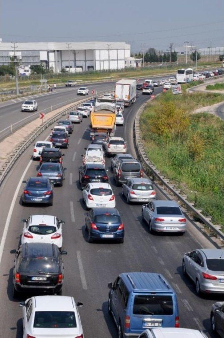 Tatilcilerin Eve Dönüş Çilesi G5