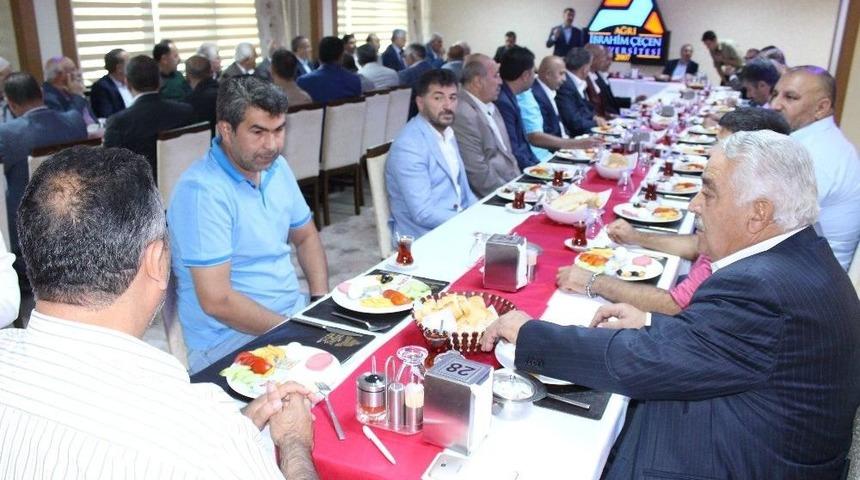 Milletvekili &Ccedil;elebi Ağrı&rsquo;nın B&uuml;y&uuml;kleri İle Bir Araya Geldi