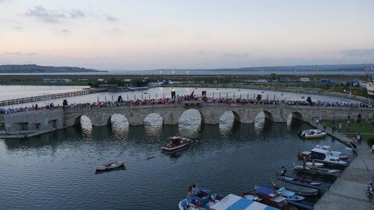 Büyükçekmece Festivali Muhteşem Görsel Şölenle Başladı G3