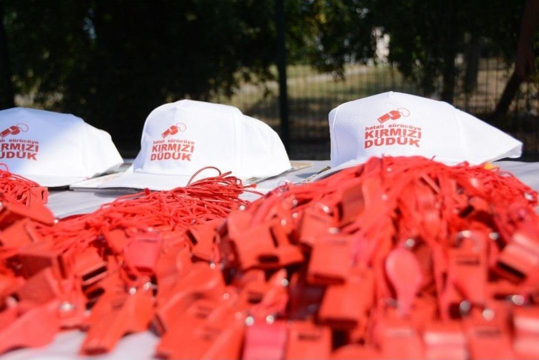 Bakan Soylu: "bayramdan Sonra Emniyet Kemeri Hususunda Sıkı Tedbirler Uygulayacağız"