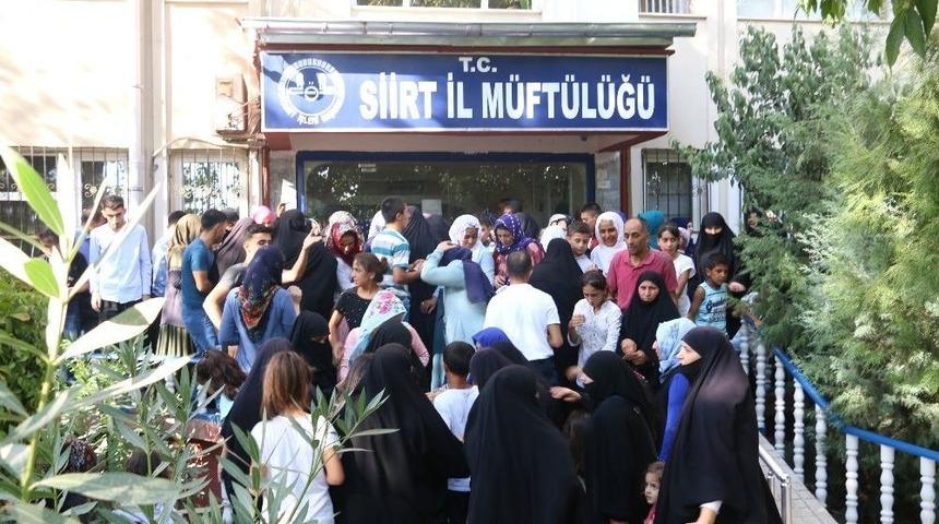 Siirt’te Kurbanlık Et İzdihamı