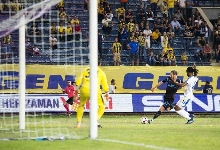 Spor Toto Süper Lig: Mke Ankaragücü: 1 - Trabzonspor: 1 (ilk Yarı) G2