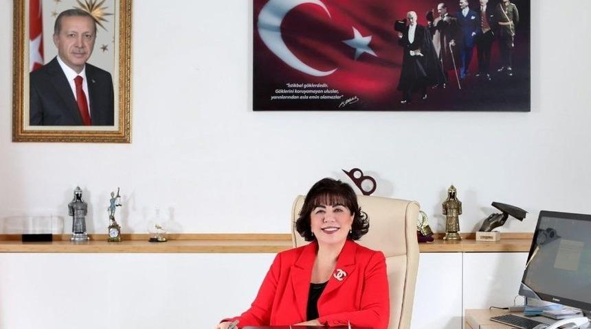 İstanbul Ve Antalya Havalimanları Ağustos&rsquo;ta Y&uuml;ksekten U&ccedil;tu