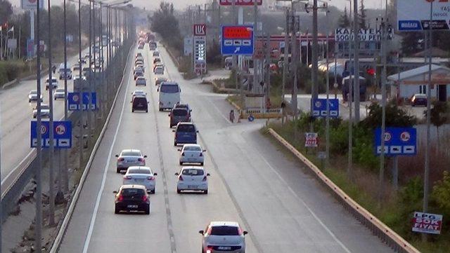 Ankara-bursa Yolunda Bayram Yoğunluğu