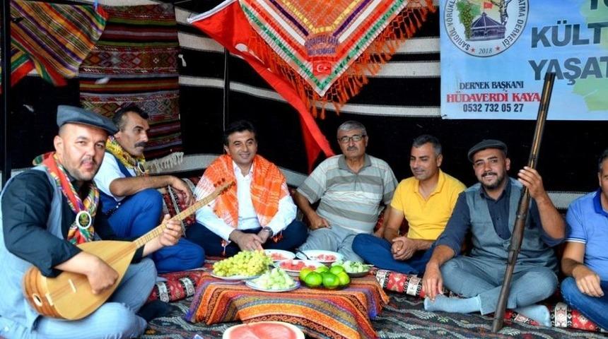 Başkan Sel&ccedil;uk Y&ouml;r&uuml;k &Ccedil;adırında Dinlendi