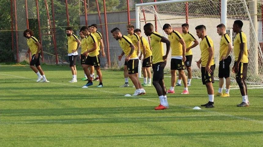 Evkur Yeni Malatyaspor Sezon Başından Beri İlk Kez Tam Kadro &Ccedil;alıştı
