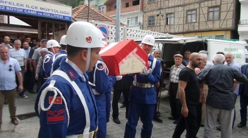 Kıbrıs Gazisi Dualarla Son Yolculuğuna Uğurlandı
