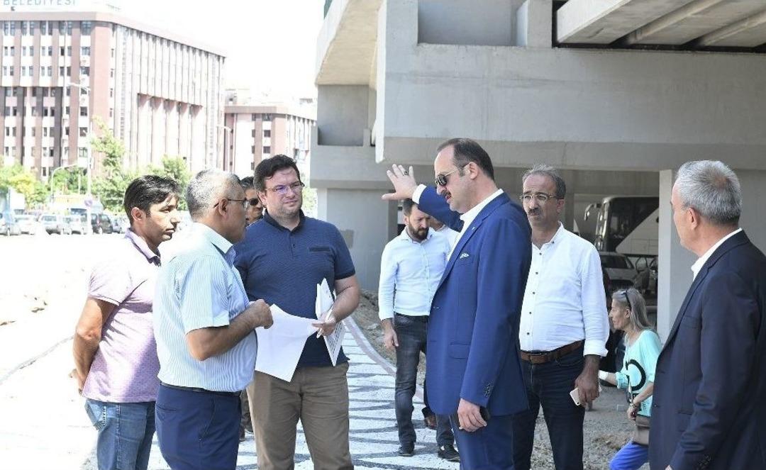 Bir Duraktan Fazlası