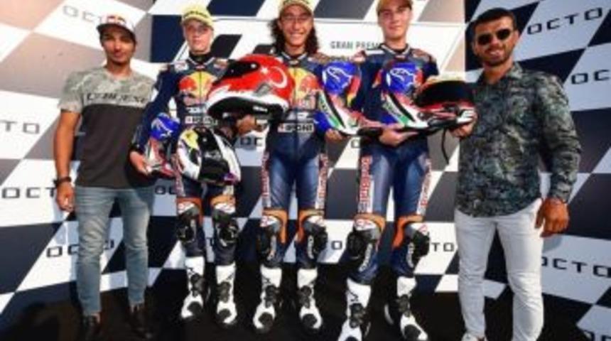 Can &Ouml;nc&uuml; D&uuml;nya Şampiyonu Oldu