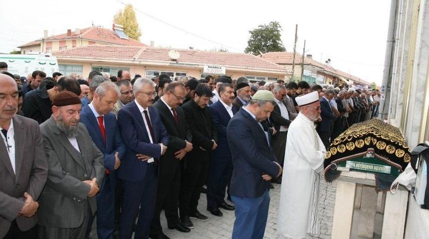 Sağlık Bakanı Koca Arkadaşının Cenazesine Katıldı