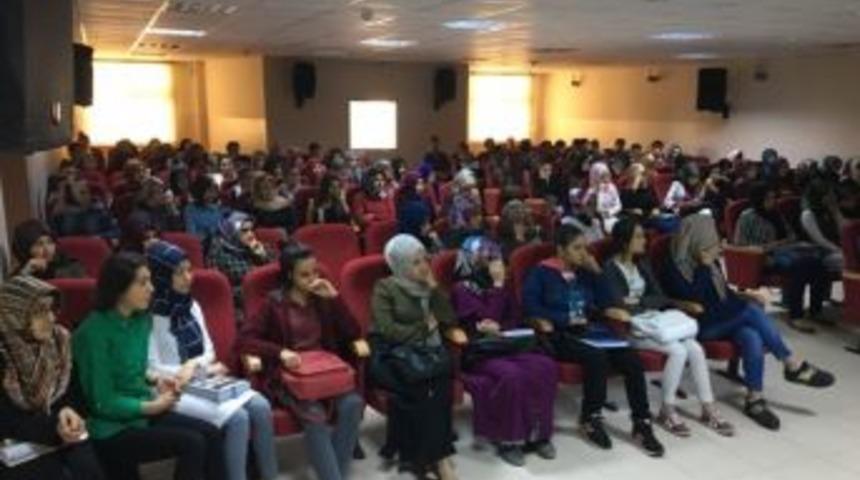 &Uuml;cretsiz Kurs B&uuml;y&uuml;k Bir Başarıya İmza Attı