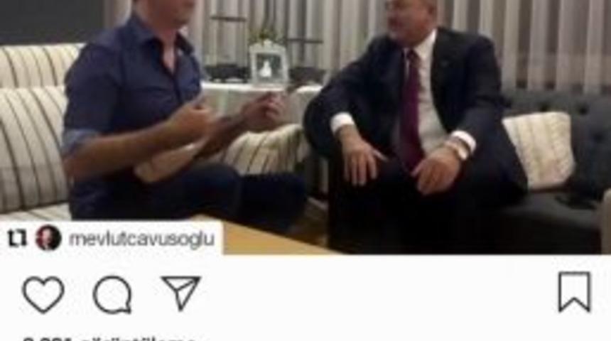 Sümer Ezgü’den Bakan Çavuşoğlu’na Yörük Havası