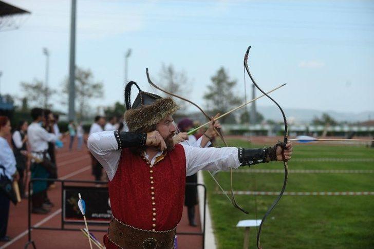 Bursalı Şüca Kemankeş Adına Düzenlenen Turnuvada Sporcular Kıyasıya Yarıştı G2