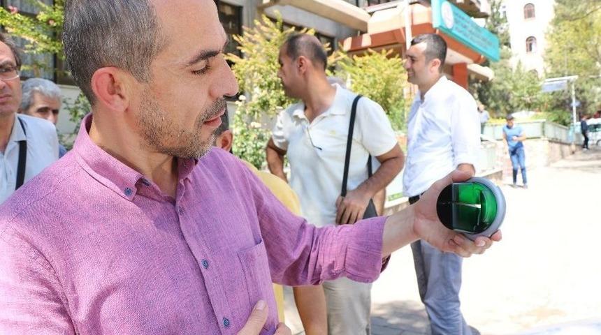 Para &Ccedil;ekme Makinesinde Kart Kopyalama Cihazı Bulundu