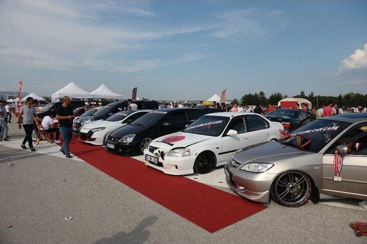 Bursa’da Modifiyeli 400 Araç Sergilendi G5