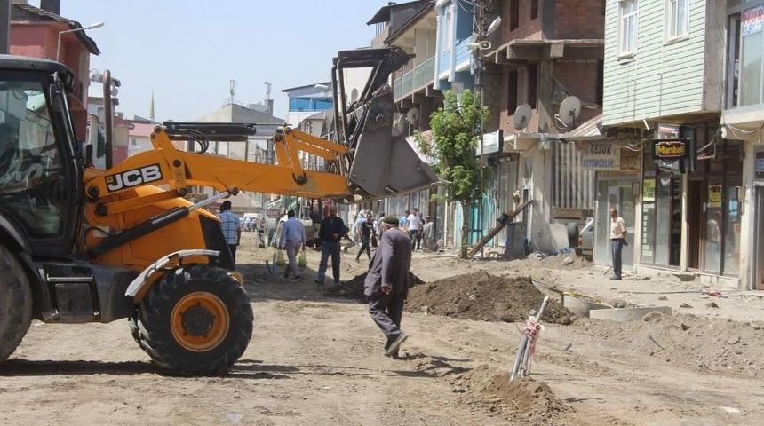 Malazgirt&rsquo;te &Uuml;st Yapı &Ccedil;alışmaları Devam Ediyor