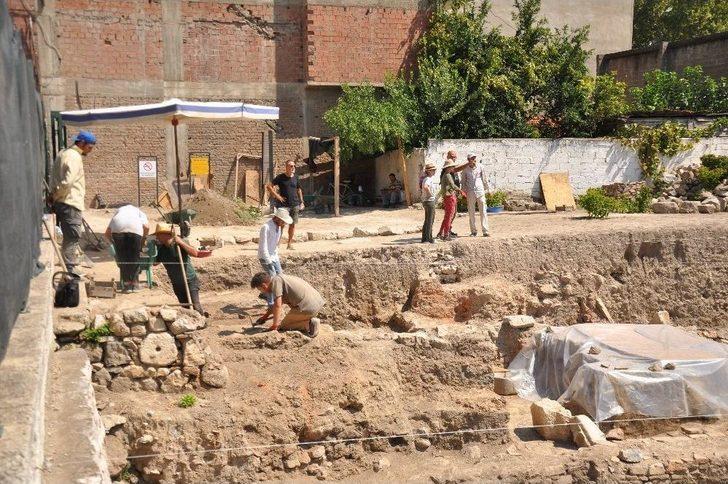 Paha Biçilemeyen Çinilerin Üretildiği Fırınlarda Kazılar Yeniden Başladı G2