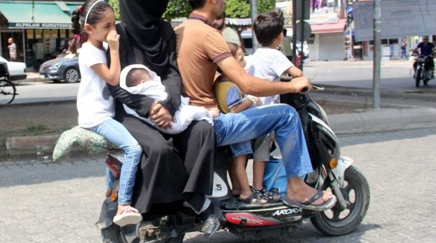 2 Kişilik Elektrikli Bisiklette 6 Kişi