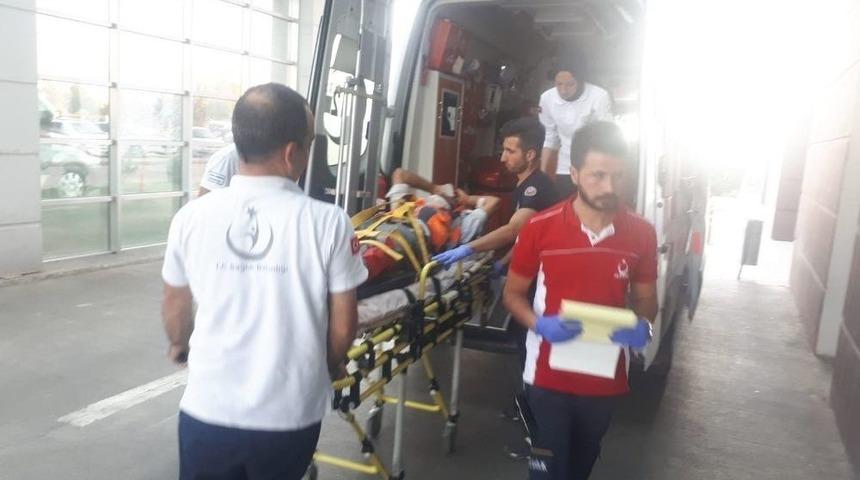 Adıyaman’da Traktör Devrildi: 1 Yaralı