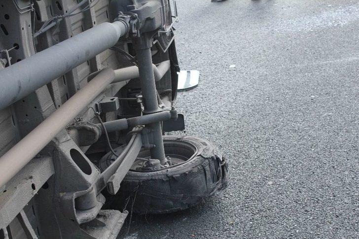 Bayram Tatili Dönüşünde Feci Kaza: 10 Yaralı G4