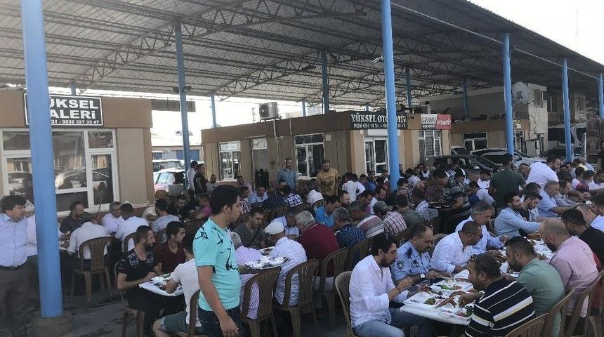 Başkan U&ccedil;ak Galerici Esnafının Sorunlarını Dinledi