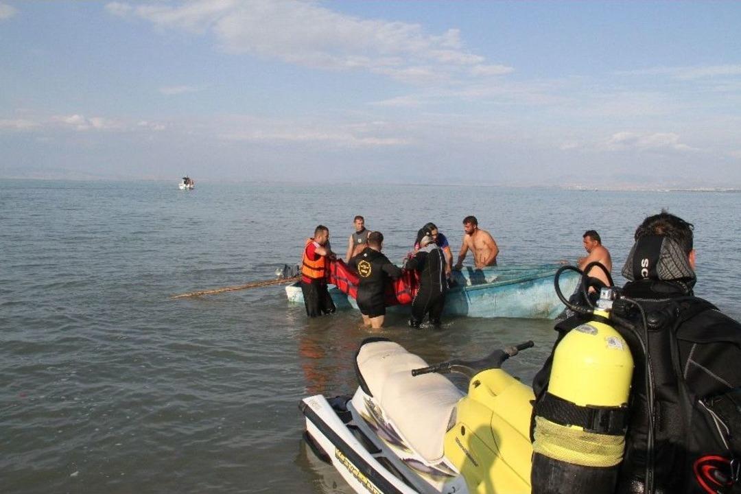 Serinlemek İ&ccedil;in Girdiği G&ouml;lde Boğulan Gencin Cesedine Ulaşıldı