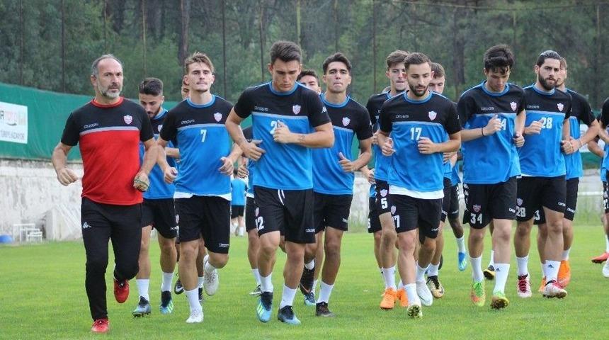Karab&uuml;kspor Altınordu Ma&ccedil;ı Hazırlıklarını S&uuml;rd&uuml;r&uuml;yor